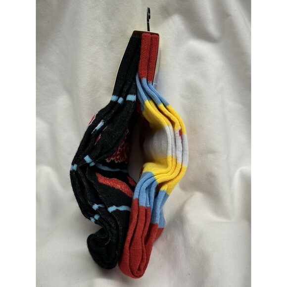 Novelty Socks Graphic Swedish Fish Candy Funny Socks for Men & Women Cre… - Picture 5 of 5